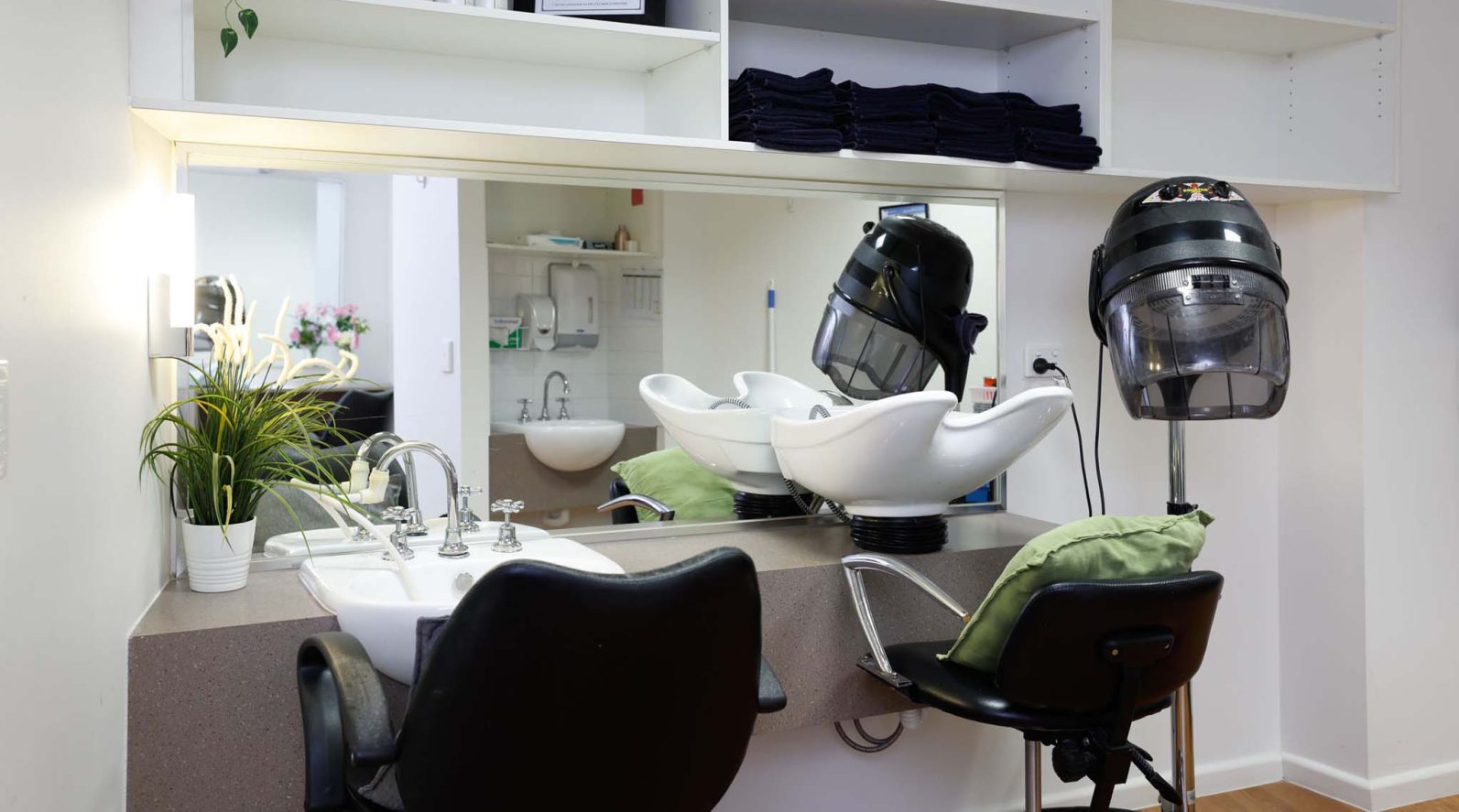 The salon area is photographed.